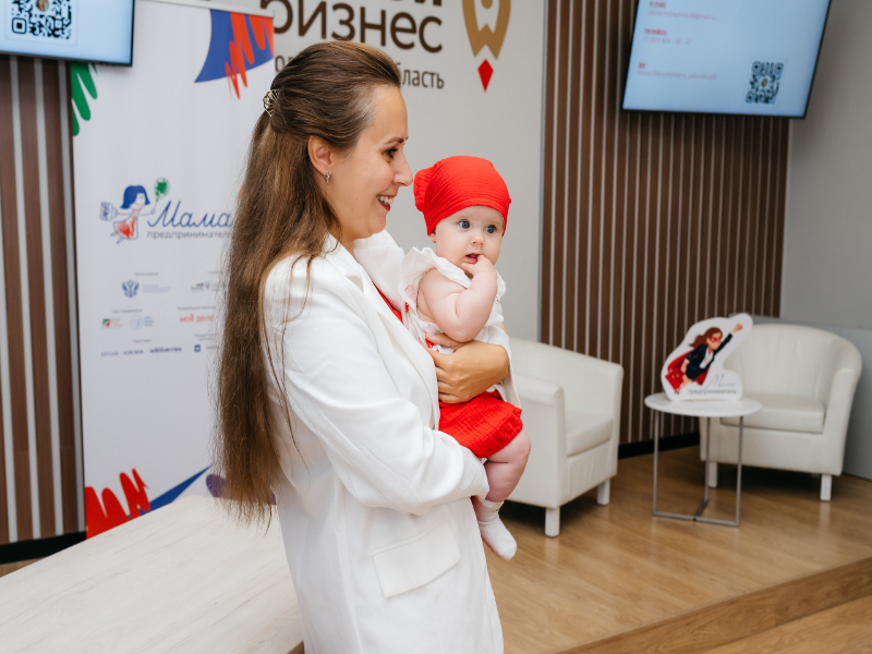 Онлайн-программа «ПредприниМама» поможет вологжанкам открыть собственное дело.