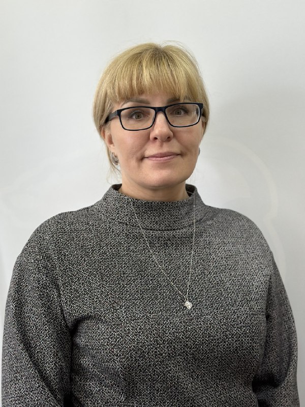 Бибиксарова Оксана Геннадьевна.